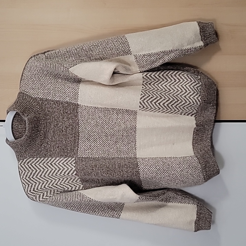 Vintage Erika Turtleneck, Tan & Cream, LG. EUC Silk, Nylon,‎  Angora,  Lambswool